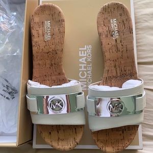 Michael Kors Brand New in box never worn warren platform leather sandal